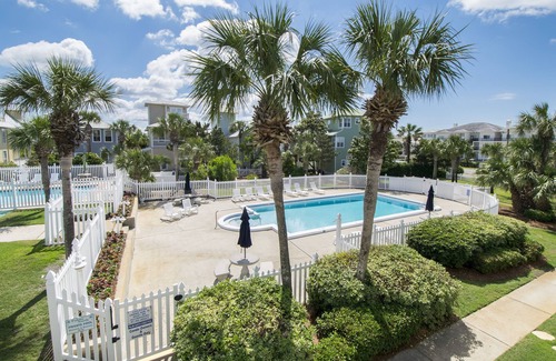 Dune Allen Beach Condo | Gulf view, Pool, Deed Beach Beach Access in Santa Rosa Beach.