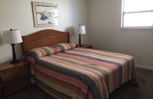 Gulf Shores Resort | Gulf View! Walk to the Hangout! Southern Shores Beach Resort