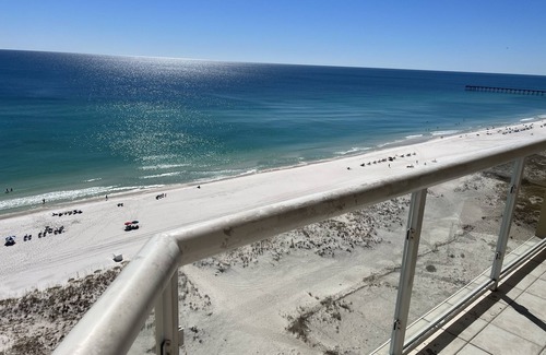 Pensacola Beach Condo | πΎπ¦πππ½π£π ππ₯ Emerald Isle- "My Blue Heaven" 5-Star Reviews/Walk to All