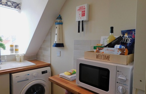 Sheringham Apartment | Gull View - a second floor apartment that sleeps 4 guests in 2 bedrooms