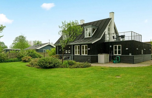 Vejlby Fed House | "Gullan" - 75m from the sea by Interhome