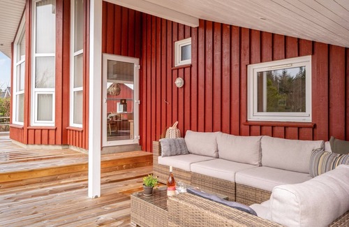 Blokhus House | "Gunborg" - 2.5km from the sea by Interhome