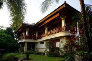 Rangdu Villa | Gunung Paradis Retreat