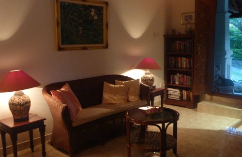 Rangdu Bed & Breakfast | Gunung Paradis Retreat