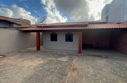 Mariricu House | Guriri beach house - close to everything, supermarket and beach.
