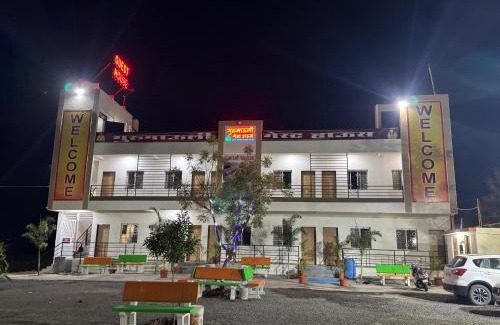 Akalkot House | Gurumauli Guesthouse