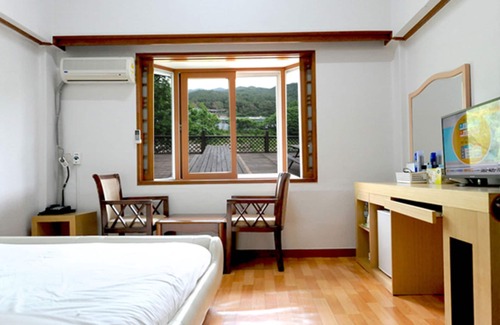 Gurye House | Gurye Little Prince Pension