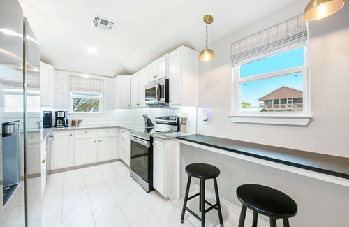 Rockport House | Gusto Cove on the Canal