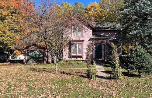 St. Ansgar Villa | Gwen's place - First Floor