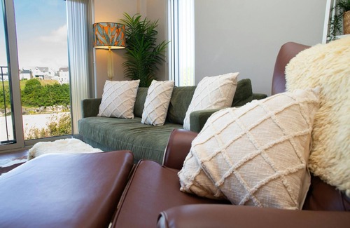Aberporth Apartment | Gwyn For Beach Apartment, Aberporth