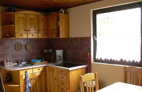 Izvoare House | Gyulak Guesthouse