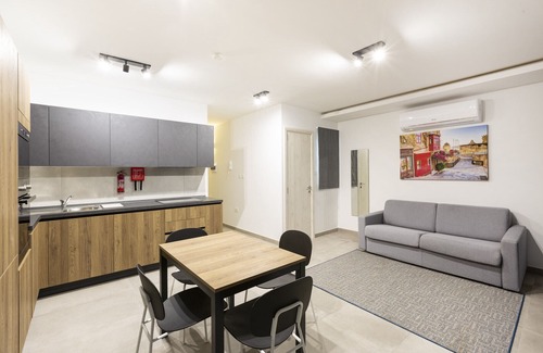 Gzira Apartment | Gzira Suite 13-Hosted by Sweetstay