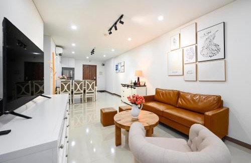District 10 Apartment | Hà Đô Q10 2PN-3PN 2WC- Khoa Home