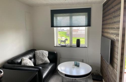 Rinkeby Apartment | Hälla 1 nära jönåkers golfbana