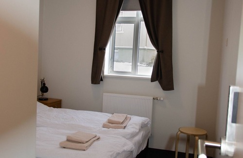 Holmavik House | Hólmavík Guesthouse