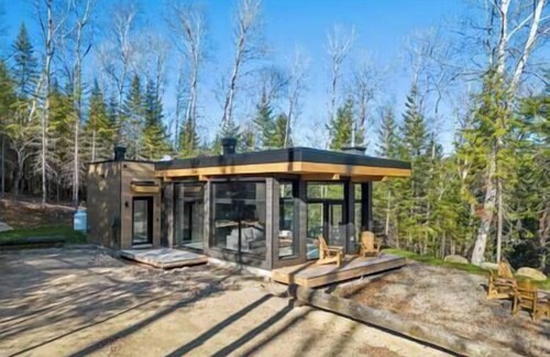Les Eboulements House | Hôtel à la maison - Le Pic-Bois