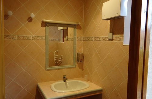 Les Arcs-sur-Argens Hotel | Hôtel Charles