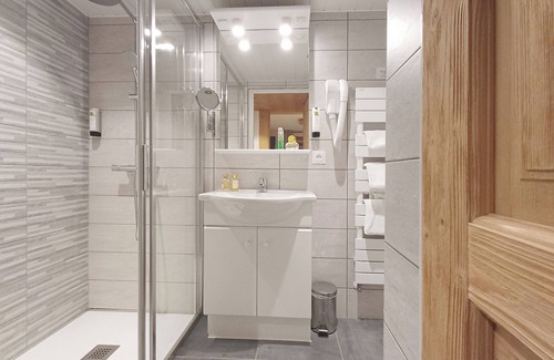 Valloire Hotel | Hôtel du Crêt Rond - Logis