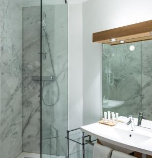 Meudon-la-Foret Hotel | Hôtel Forest Hill Meudon Velizy