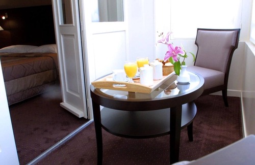 Malo-les-Bains Hotel | Hôtel L'Hirondelle