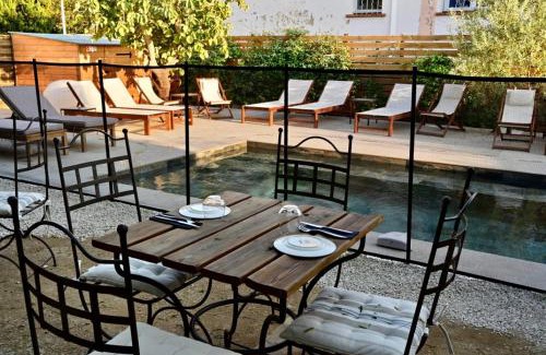 Le Lavandou Hotel | Hôtel La Petite Bohème