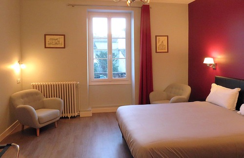 Mehun-sur-Yevre Hotel | Hôtel Le Dormeux