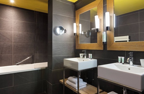 Chamonix City Centre Hotel | Hôtel Les Aiglons Chamonix