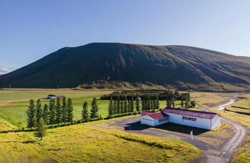 Blonduos House | Húnaver Guesthouse