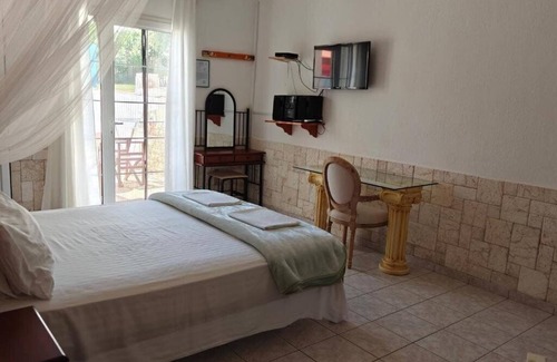 Metamorfosi Resort | (H) - Nr.9/10 family suite (own private pool+2 own seperate bathrooms)