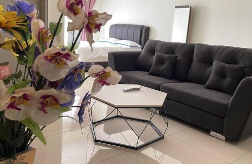 Cyberjaya Apartment | HA502 -Cyberjaya-Netflix-Wifi-Parking-Pool, 3032