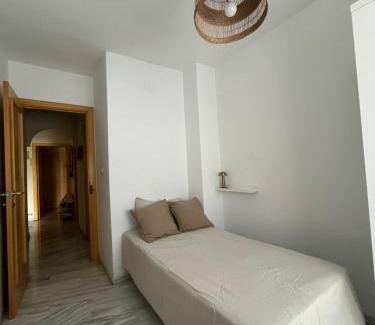 Almanjayar House | Habitación Estación Granada
