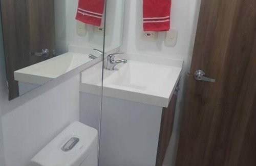 Cali Apartment | Habitación privada en apartamento Familiar