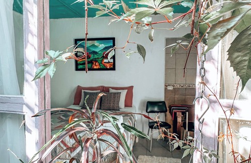 Flores Apartment | Habitación Privada Nicte, con A/c, Baño Privado