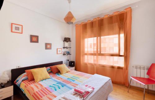 Sabadell Bed & Breakfast | Habitación Privada Residencial