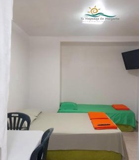 Margarita Island Other | Habitación Triple Equipada, Posada Villa Mayo a 5 minutos de Playa Parguito