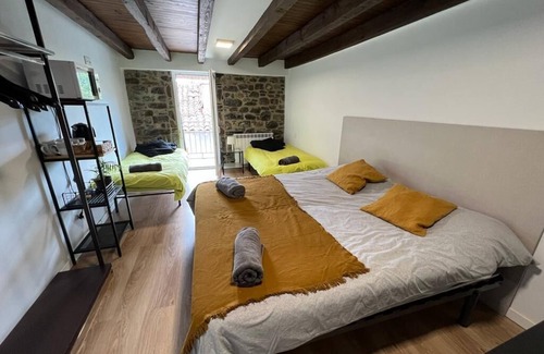 Biescas House | Habitacion Para 4 Personas Centro de Biescas
