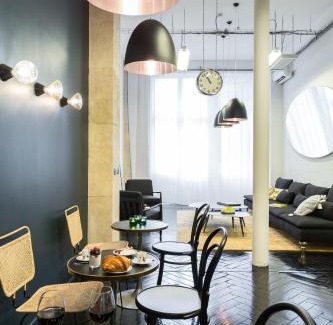 Arts-et-Metiers Apartment | Habitat Parisien - 2BR-2BA - Aircon Loft Montorgueil