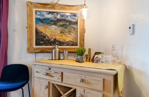 Albuquerque House | Hacienda Escondida- Modern Southwest Relaxation