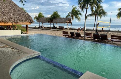 Playa Colorado Apartment | Hacienda Iguana Cesars Colarado