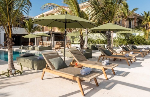 Puerto Aventuras Villa | Hacienda Jaguar | 4 to 12 Suites | Puerto Aventuras