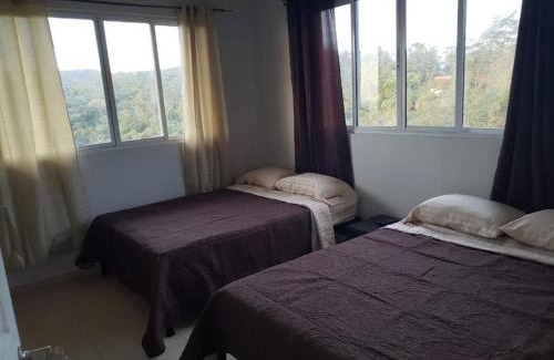 Cerro Azul House | Hacienda Mi Montañita