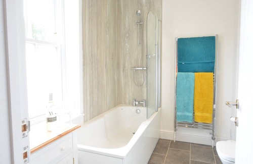Blythburgh Cottage | HADDON, BLYTHBURGH, family friendly, with pool in Southwold