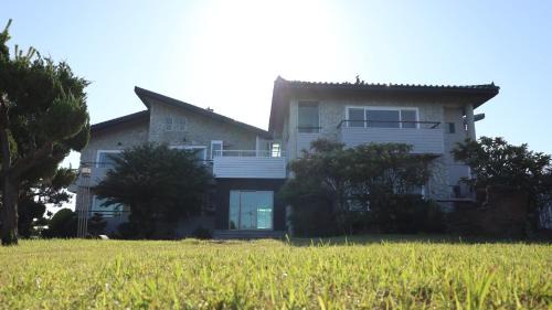 Gujwa House | Hado fourseasons pension