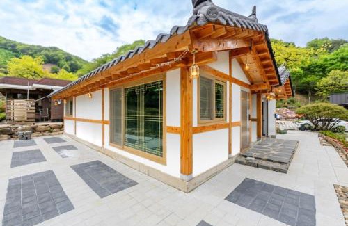 Hwagae House | Hadong Hanok Pension The Better Day