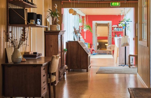 Seydisfjordur Hostel | Hafaldan HI hostel, old hospital building