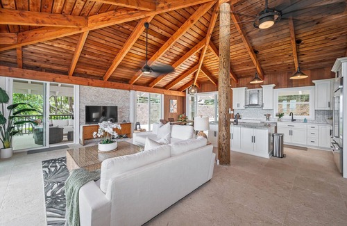 Lanikai House | Hale Lani: Mountainside Ocean View Home | Private Pool & soaking tub with a view