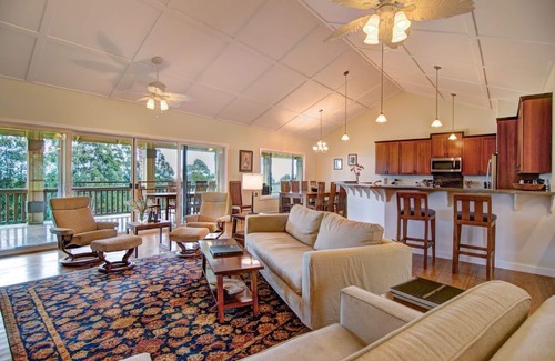 Honokaa House | Hale Luana: Private Home on 2.5 Acres w/Ocean Views, Hot Tub, & 600 sq ft Lanai