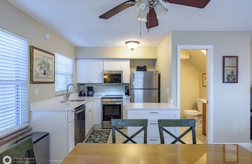 Old Town Condo | Half block to Duval - Stay at the Bonaire Suite