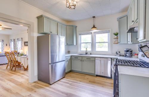 Lufkin House | Half-Mi to Dtwn Lufkin Charming and Spacious Home!