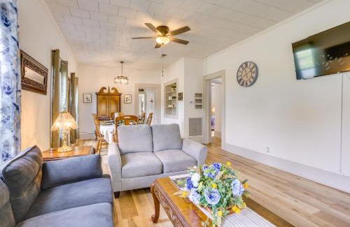 Lufkin House | Half-Mi to Dtwn Lufkin Charming and Spacious Home!